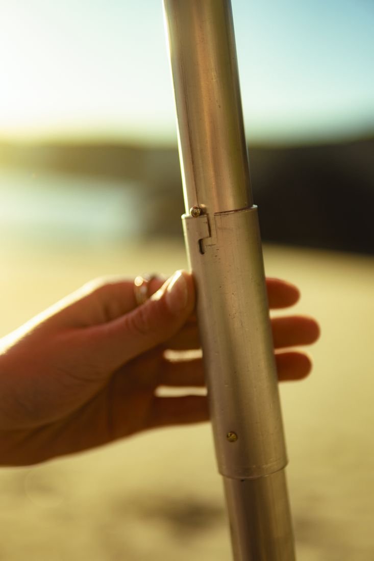 Varão de alumínio anodizado com encaixe
